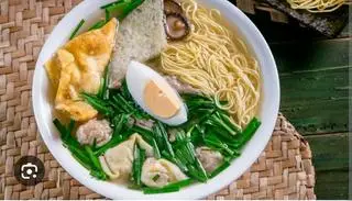 Hình ảnh Mỳ vằn thắn nước ( không tôm )