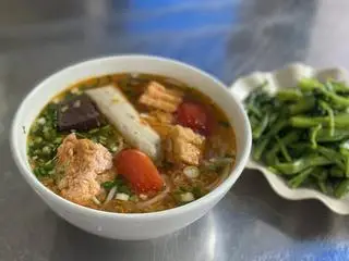 Hình ảnh Canh Bún Cua Chả