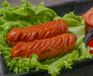 Hình ảnh Xúc Xích Đức  ( 1 Cây ) 