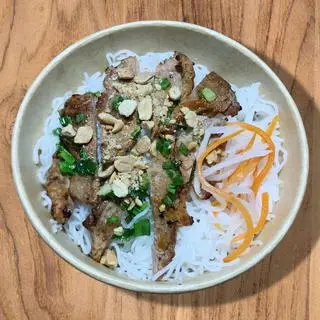Hình ảnh Bún thịt nướng (chỉ có thịt)