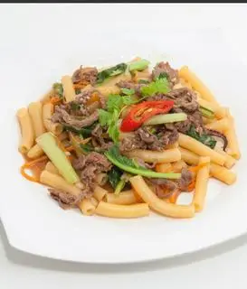 Hình ảnh Nui Xào Bò
