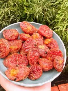 Hình ảnh lạp xưởng trứng muối cây lậy(500gr)