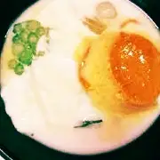 Hình ảnh Sữa chua caramen đậu đỏ