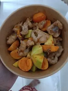 Hình ảnh Chân gà mix trứng non