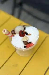 Hình ảnh Kem Nhãn