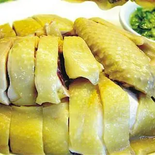 Hình ảnh gà hấp lá chanh nửa con