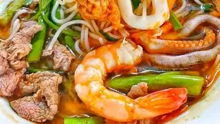 Hình ảnh BÚN THÁI - CHẢ CÁ