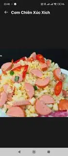Hình ảnh Cơm chiên xúc xích 