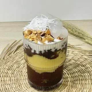 Hình ảnh Chè thập cẩm Hà Nội