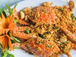 Hình ảnh ghẹ cháy bơ tỏi 