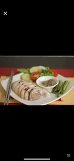 Hình ảnh Thịt chân giò thêm
