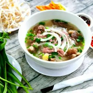 Hình ảnh Phở tái - gân - nạm