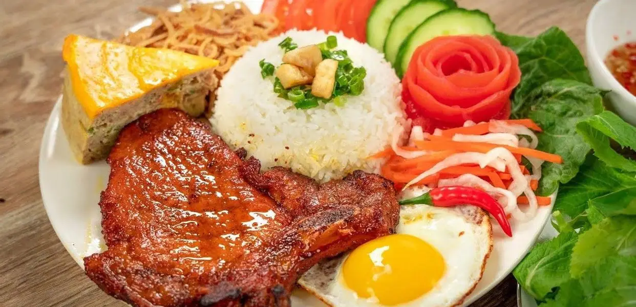 Hình ảnh Cô Sương - Cơm Tấm & Bún Thịt Nướng - Tân Thới Nhất 01