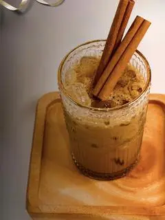 Hình ảnh Nâu quế latte
