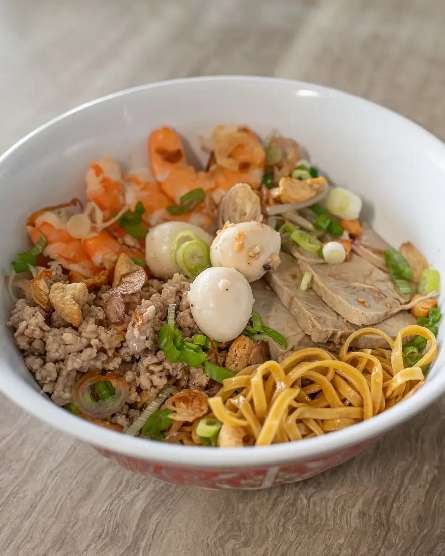 Hình ảnh Mì tươi (khô) thượng hạng 3 tôm+3trứng+tim+thịt+bằm