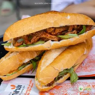 Hình ảnh Bánh mì chả cá