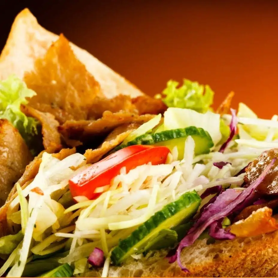 Hình ảnh Kebab Bò Trứng 