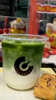 Hình ảnh Matcha Mixed Nuts (Trà xanh sữa hạt)