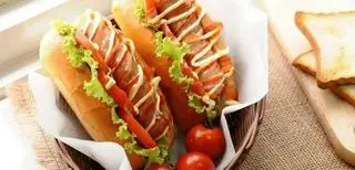 Hình ảnh bánh mì hotdog 
