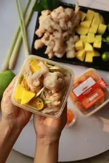 Hình ảnh Chân gà sả tắc - 500gr