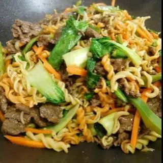 Hình ảnh Mì xào bò
