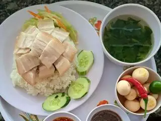Hình ảnh Cơm Heo Luộc