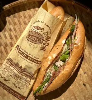 Hình ảnh Bánh mì thịt xíu