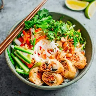 Hình ảnh Bún chả giò rế tôm cua ( 5 cuốn )