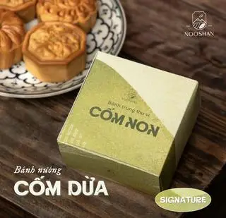 Hình ảnh Bánh Nướng Cốm Dừa Signature