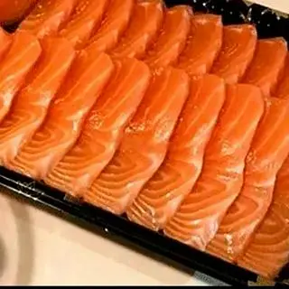 Hình ảnh Cá hồi nguyên phần hơn 400gr