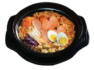 Hình ảnh Mì kim chi xúc xích cá viên