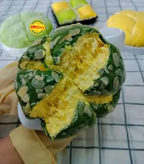 Hình ảnh [NEW] Bánh Sầu Riêng Matcha Hạnh Nhân