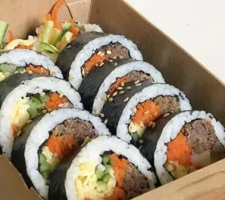 Hình ảnh Kimbap bò 