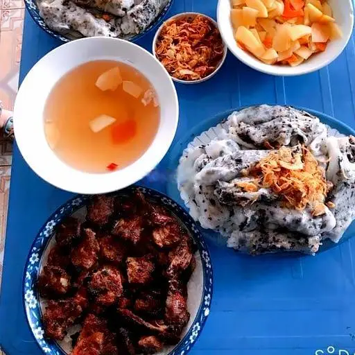 Hình ảnh Bánh cuốn chả nướng