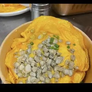 Hình ảnh Cơm Hến Phủ Trứng