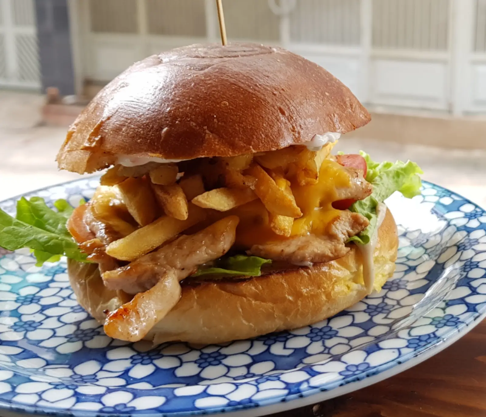 Hình ảnh Burger Gà Teriyaki
