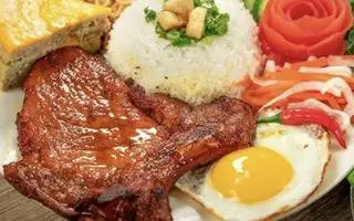 Hình ảnh Cơm Sườn-Chả-Trứng