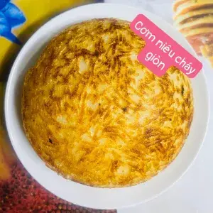 Hình ảnh Cơm niêu thố gang cháy vàng