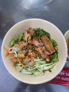 Hình ảnh BÚN THỊT NƯỚNG ĐẦY ĐỦ