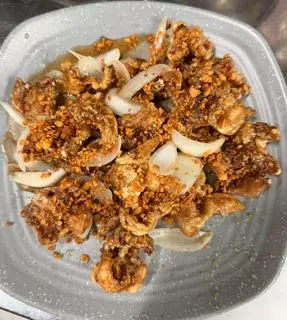 Hình ảnh Chân gà chiên nước mắm
