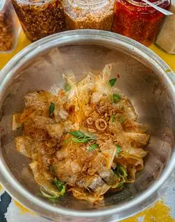 Hình ảnh bánh dẻo trộn sốt tắc tỏi