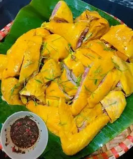 Hình ảnh Gà ủ muối cả con