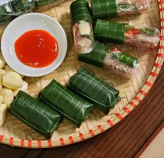 Hình ảnh Nem chua vuông VIP