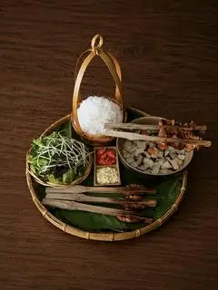 Hình ảnh Bún chả lẫn