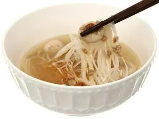 Hình ảnh Hủ Tiếu Trứng Cút Thịt Bằm