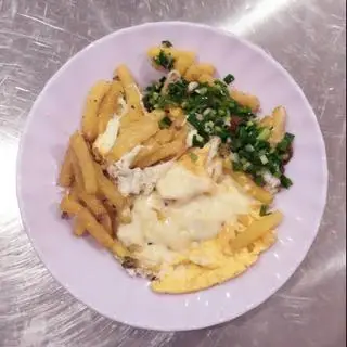 Hình ảnh Nui chiên 1 trứng phô mai