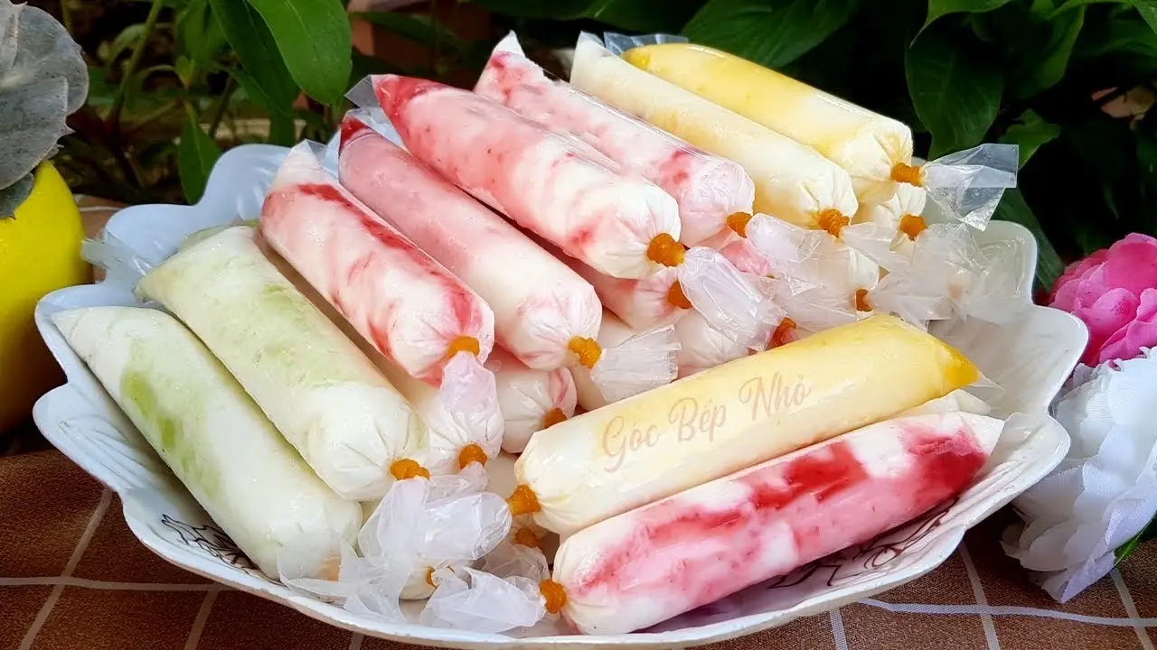 Hình ảnh 5 kem sữa chua túi mix vị 