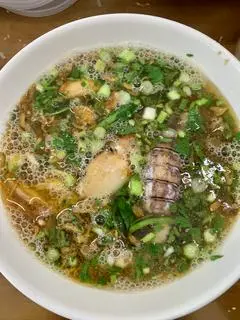 Hình ảnh Bánh đa cua bề bề - tôm tích