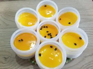 Hình ảnh sữa chua mix vị chanh dây