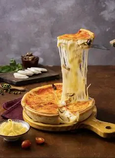 Hình ảnh Pizza chicago thập cẩm - Nhân nhồi gấp đôi phomai 